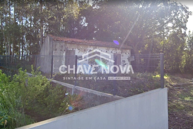 Terreno para Venda em Vilar de Andorinho Foto 2