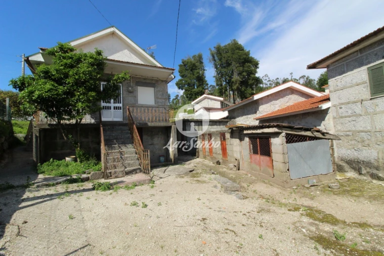 Quinta T3 para Venda em Vinhos Foto 1