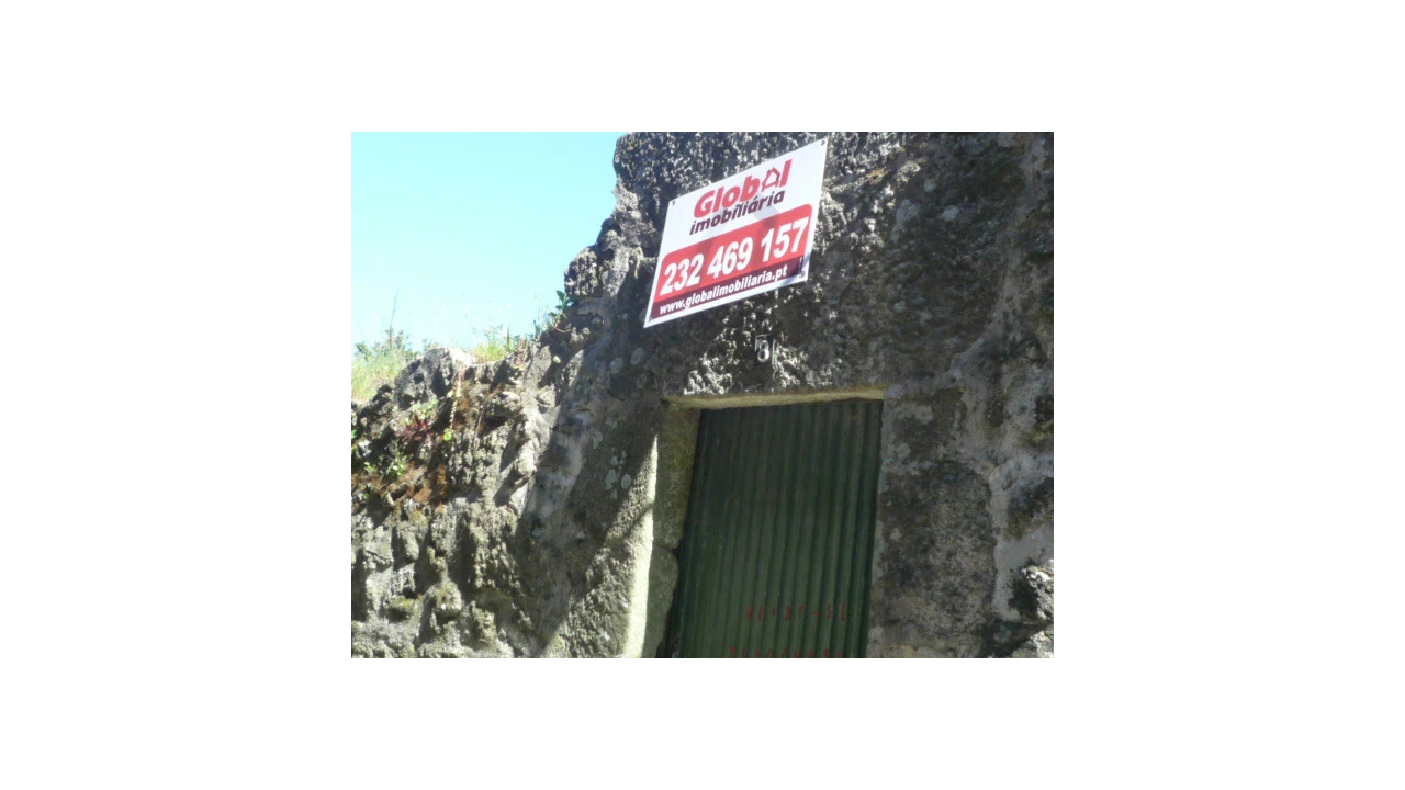 Moradia T0 para Venda em São Pedro de France Foto 2