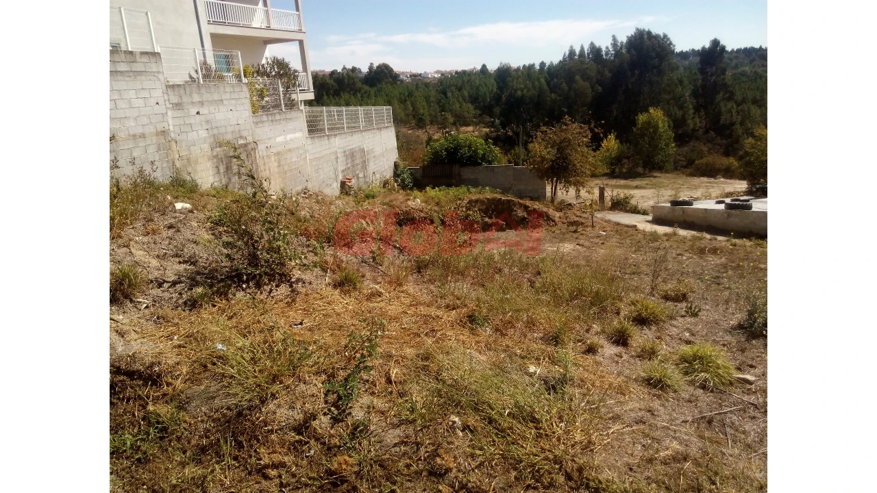 Terreno para Venda em Abraveses Foto 1