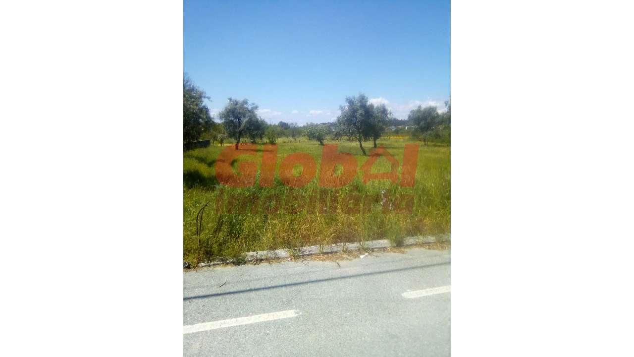 Terreno para Venda em Fragosela Foto 7