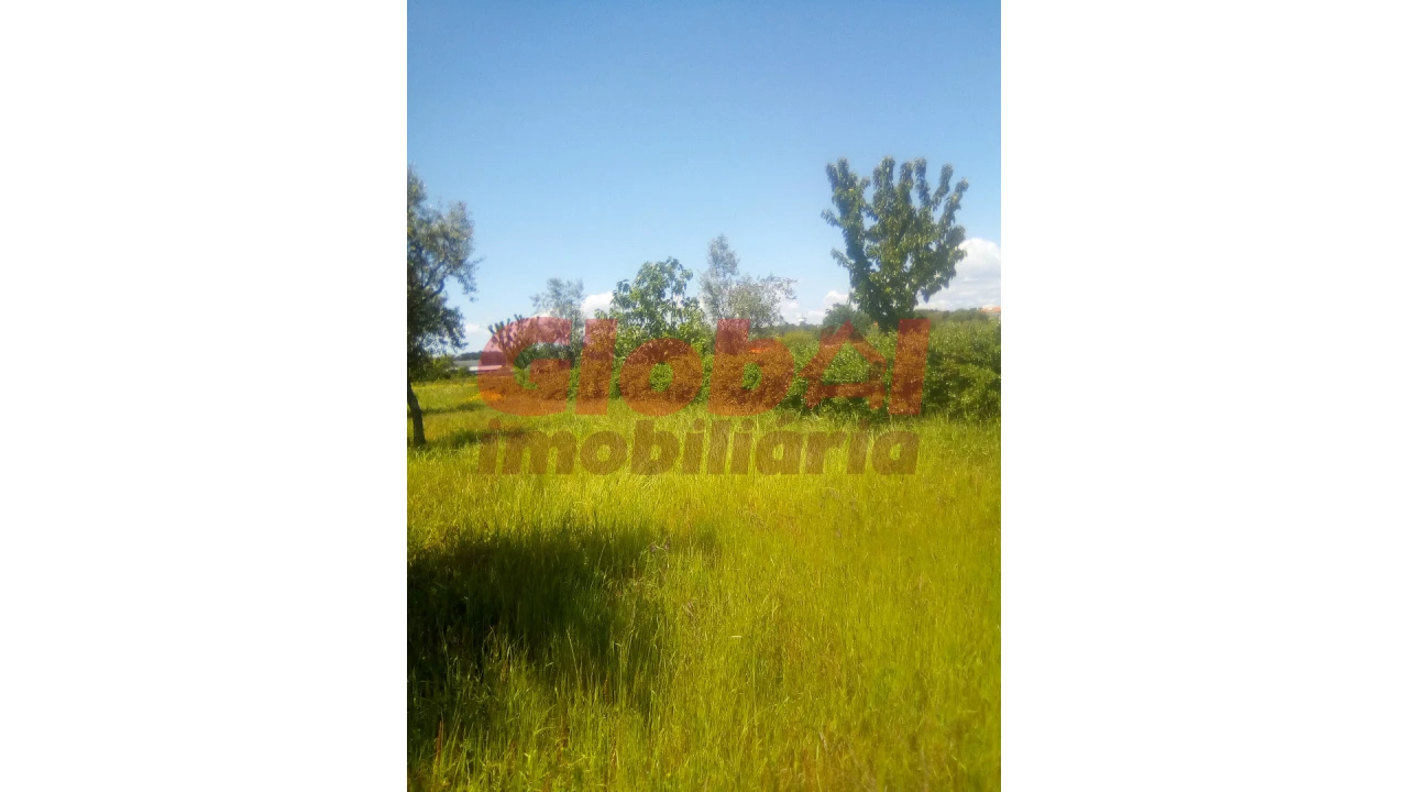 Terreno para Venda em Fragosela Foto 2