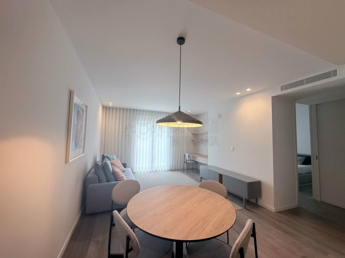 Apartamento T1 para Venda em Azurem Foto 1