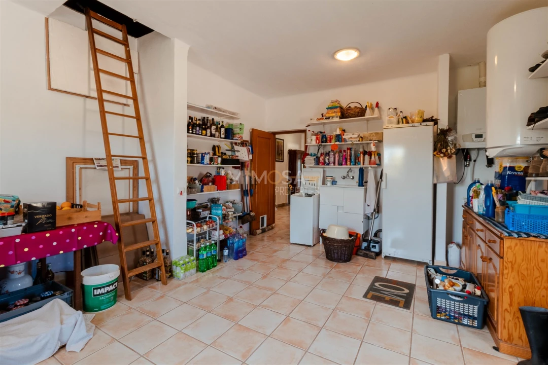 Moradia T4 para Venda em Bensafrim e Barão de São João Foto 30