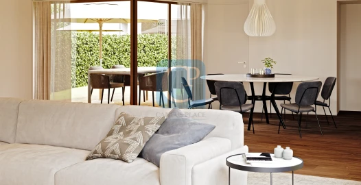 Moradia T3 para Venda em Aldoar, Foz do Douro e Nevogilde