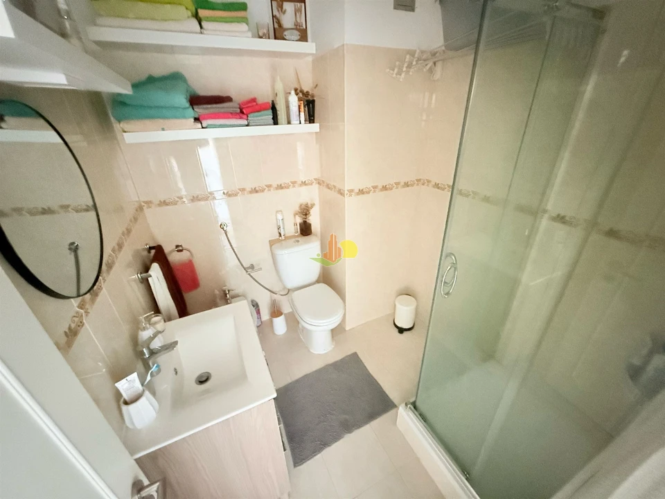 Apartamento T1 para Venda em Buarcos Foto 22