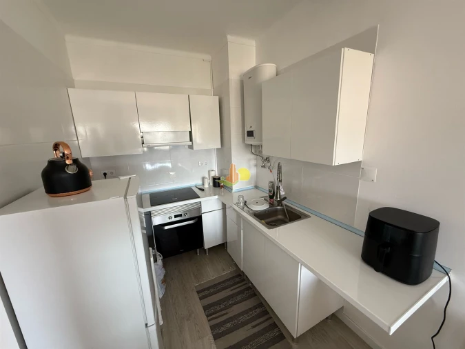 Apartamento T1 para Venda em Buarcos Foto 5