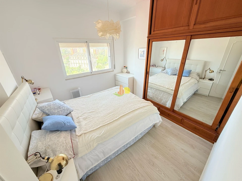 Apartamento T1 para Venda em Buarcos Foto 18