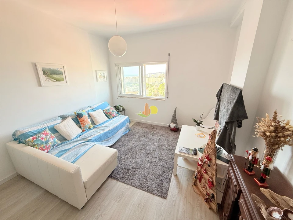 Apartamento T1 para Venda em Buarcos Foto 10