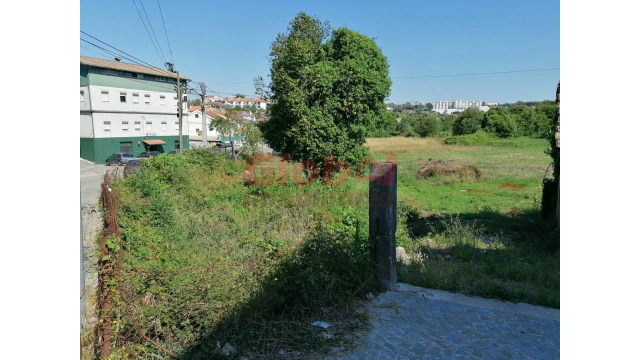Terreno para Venda em Ranhados Foto 1