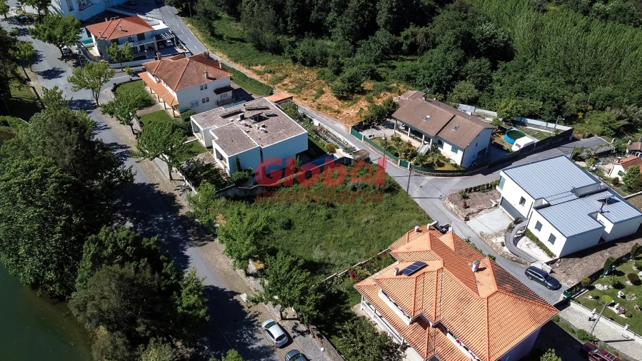 Terreno para Venda em Mundão Foto 2