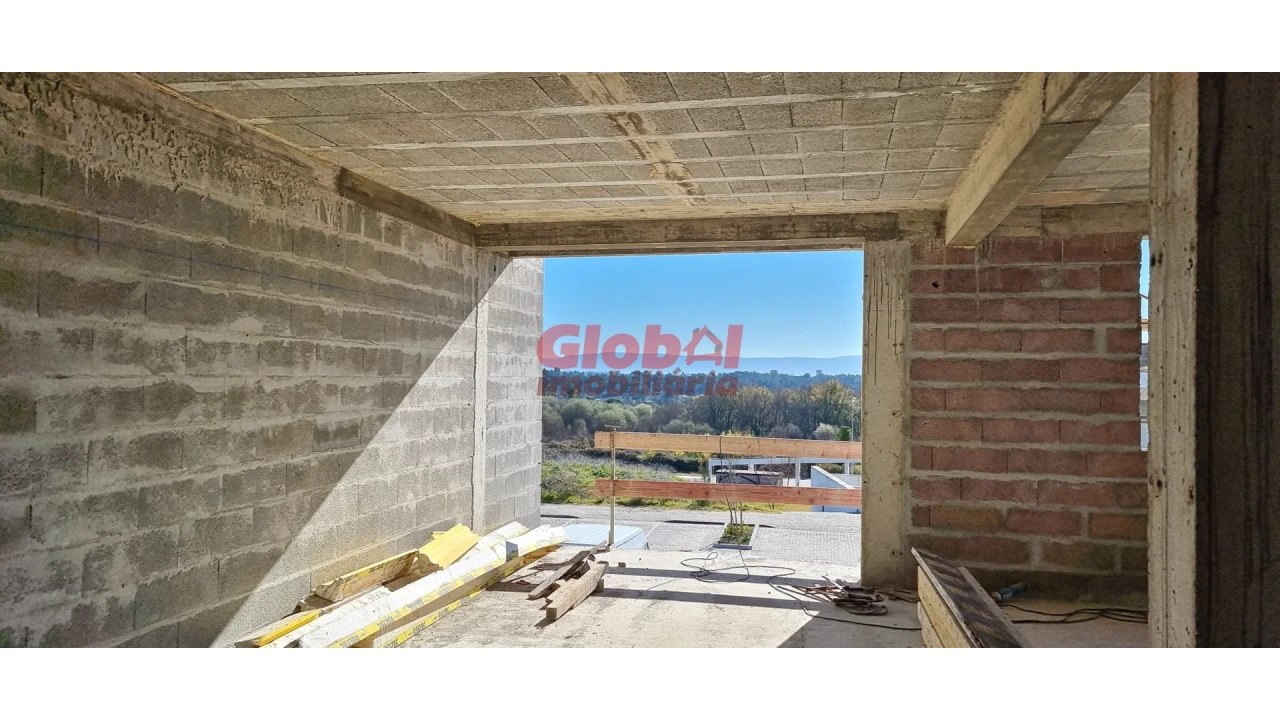 Moradia T0 para Venda em Ranhados Foto 2