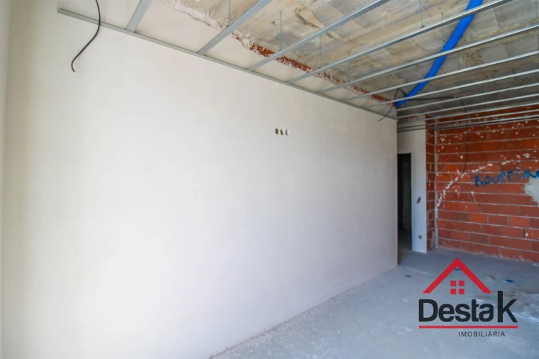 Apartamento T2 para Venda em Esgueira Foto 9