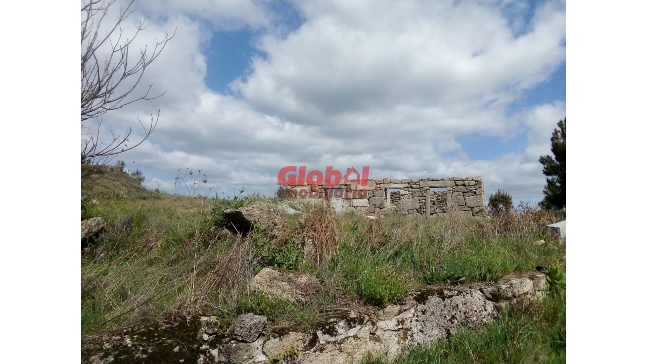 Quinta T0 para Venda em Vila Franca da Serra Foto 2