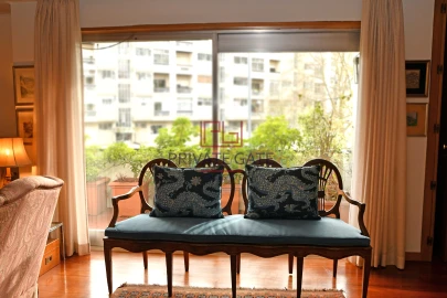 Apartamento T4 para Venda em Lordelo do Ouro e Massarelos