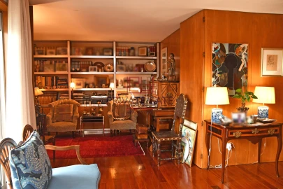 Apartamento T4 para Venda em Lordelo do Ouro e Massarelos