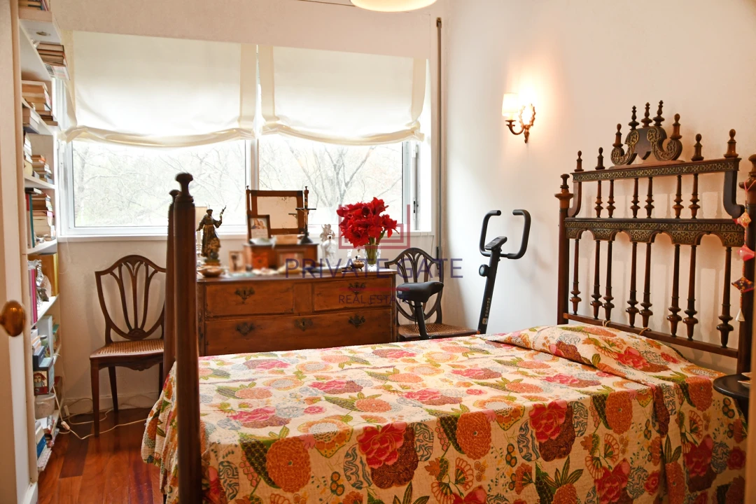 Apartamento T4 para Venda em Lordelo do Ouro e Massarelos Foto 23