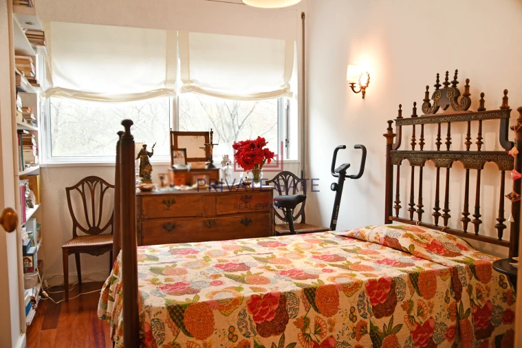 Apartamento T4 para Venda em Lordelo do Ouro e Massarelos Foto 23