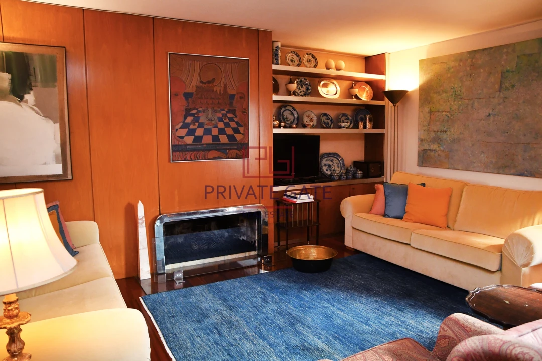 Apartamento T4 para Venda em Lordelo do Ouro e Massarelos Foto 5
