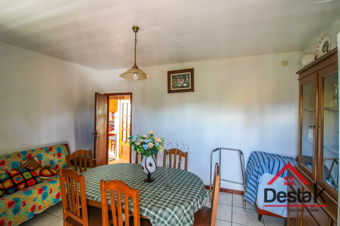 Moradia T5 para Venda em Ribafeita Foto 7