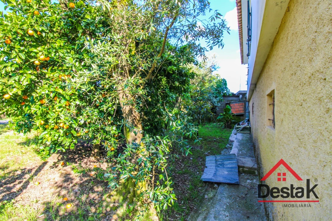Moradia T5 para Venda em Ribafeita Foto 17