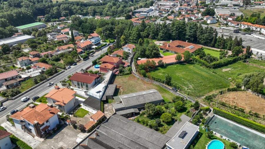 Armazém para Venda em Lordelo Foto 30