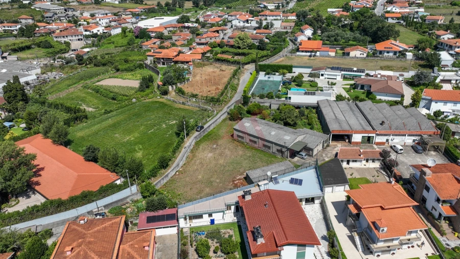 Armazém para Venda em Lordelo Foto 32