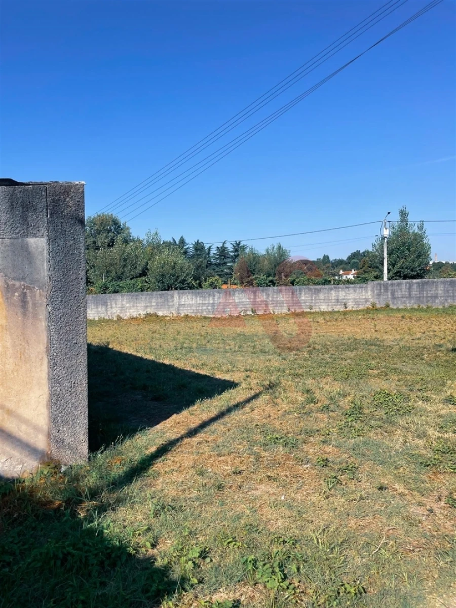 Armazém para Venda em Lordelo Foto 10