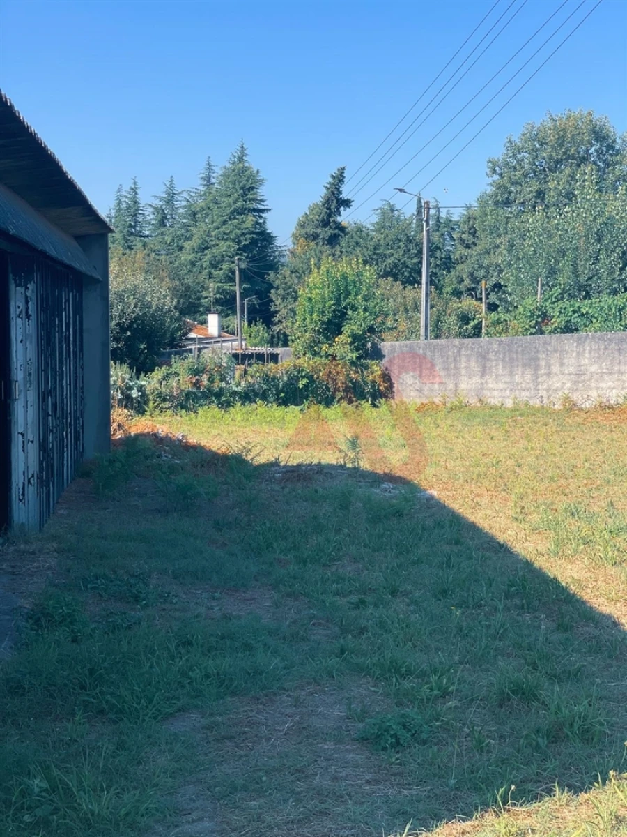 Armazém para Venda em Lordelo Foto 25