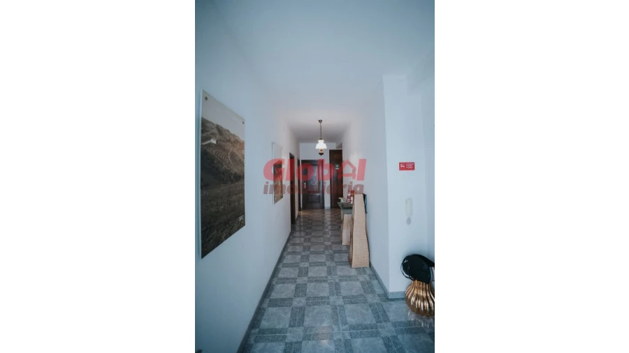 Moradia T3 para Venda em Nagozelo do Douro Foto 3