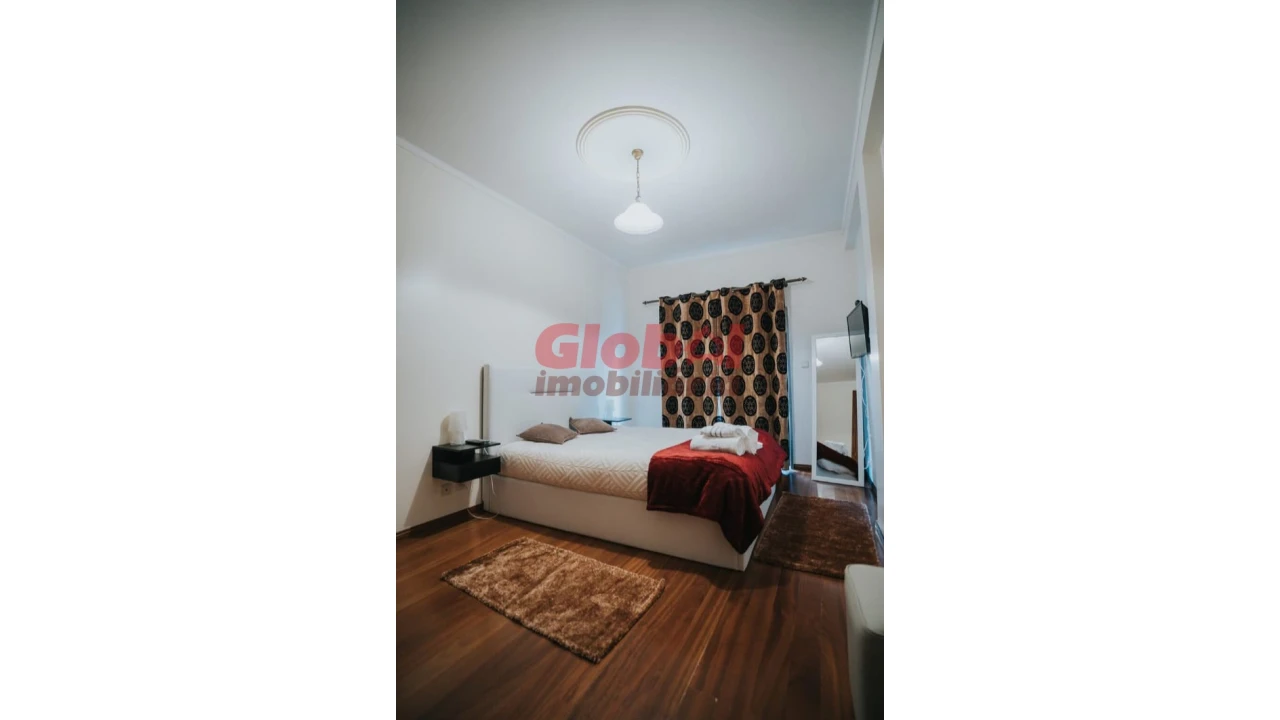 Moradia T3 para Venda em Nagozelo do Douro Foto 10