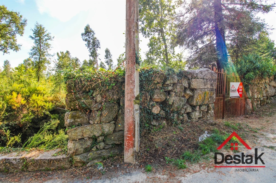 Terreno para Venda em Serrazes Foto 10