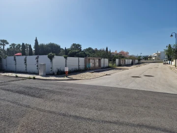 Terreno para Venda em Lagos (São Sebastião e Santa Maria)
