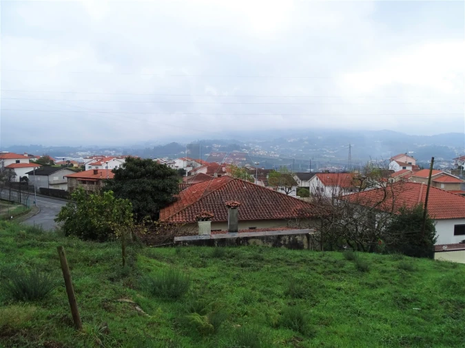 Terreno para Venda em Fafe Foto 14