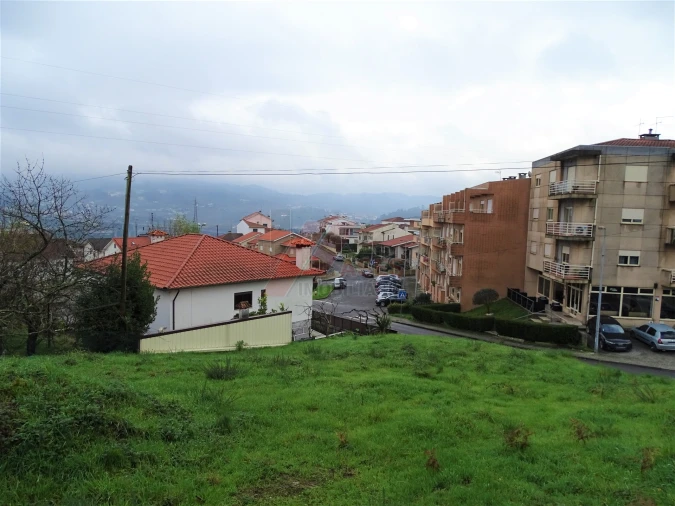 Terreno para Venda em Fafe Foto 7