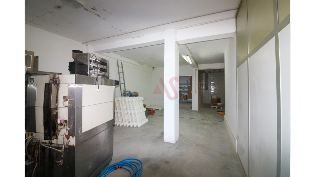 Negócio para Trespasse em Santo Adrião de Vizela Foto 32