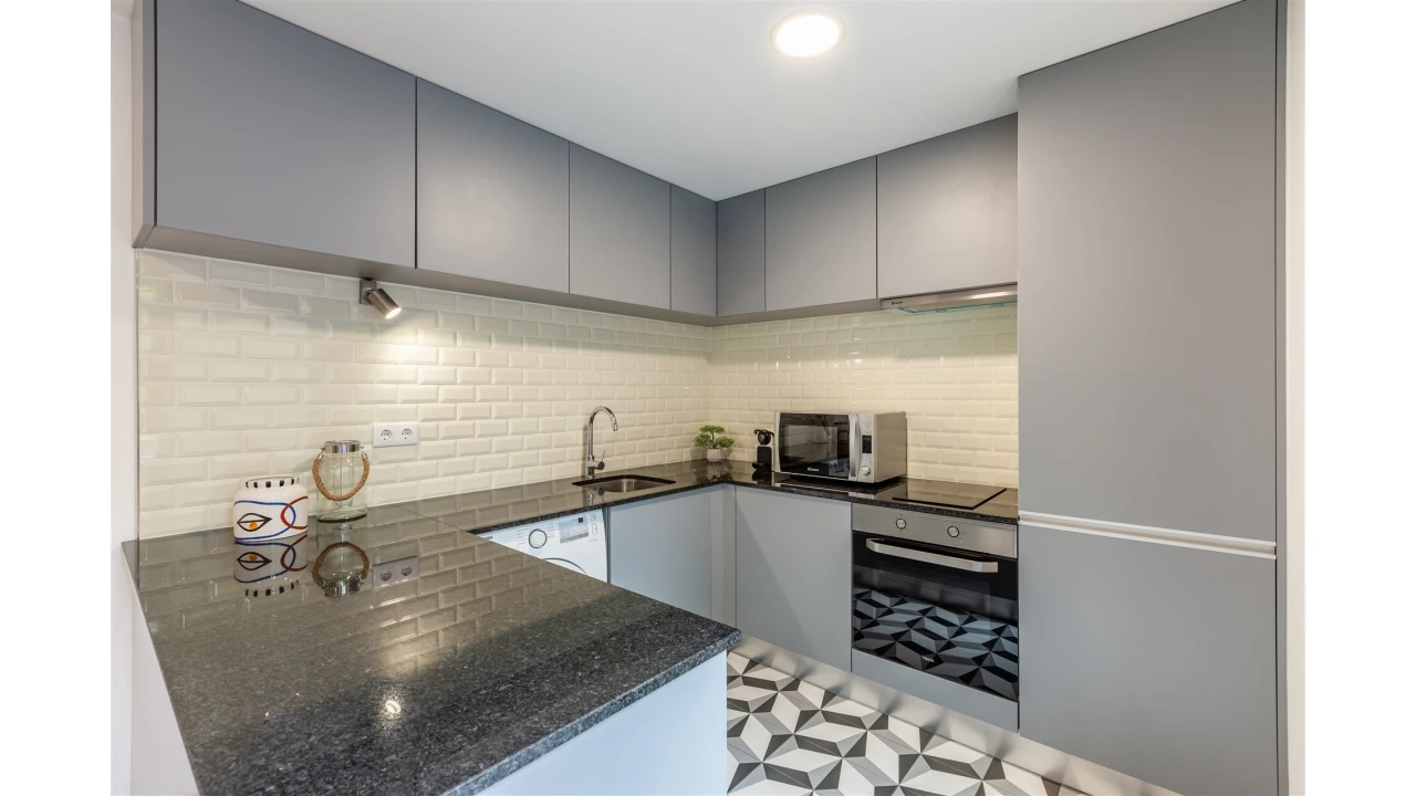 Apartamento T1 para Arrendamento férias em Braga (São José de São Lázaro e São João do Souto) Foto 20