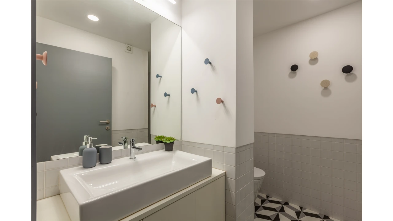 Apartamento T1 para Arrendamento férias em Braga (São José de São Lázaro e São João do Souto) Foto 11