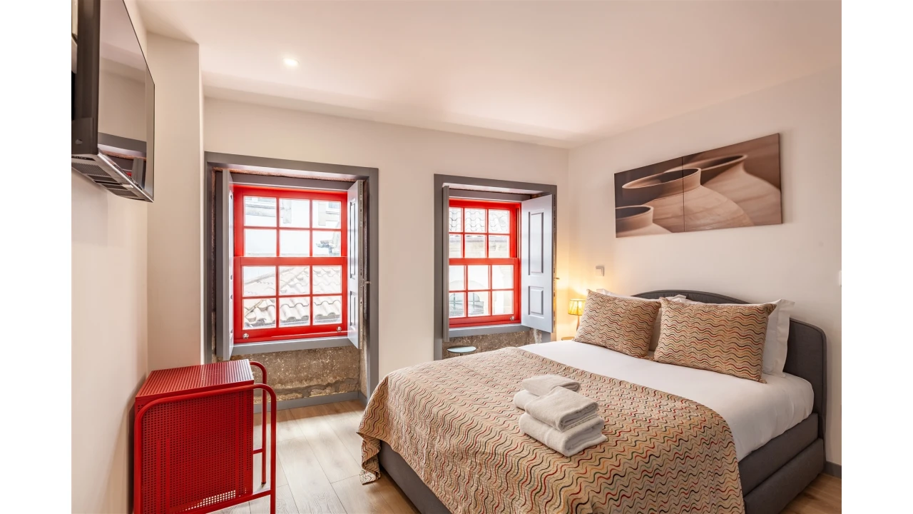 Apartamento T1 para Arrendamento férias em Braga (São José de São Lázaro e São João do Souto) Foto 1