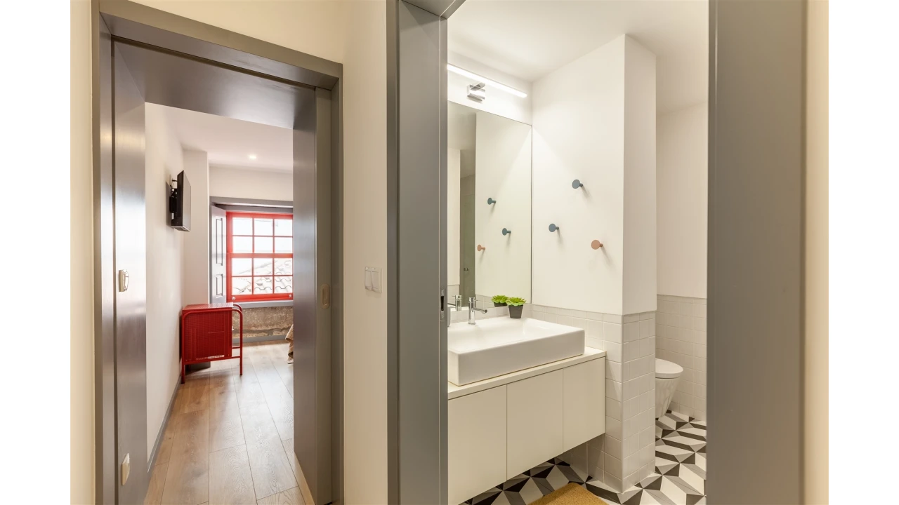 Apartamento T1 para Arrendamento férias em Braga (São José de São Lázaro e São João do Souto) Foto 10