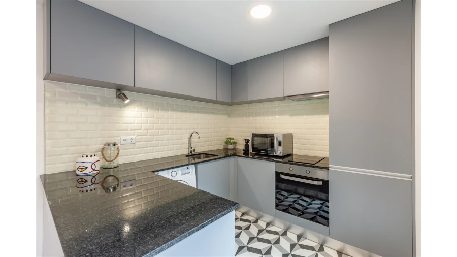 Apartamento T1 para Arrendamento férias em Braga (São José de São Lázaro e São João do Souto) Foto 20