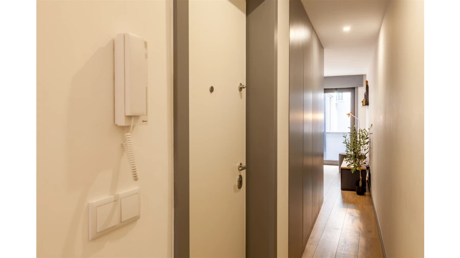 Apartamento T1 para Arrendamento férias em Braga (São José de São Lázaro e São João do Souto) Foto 15