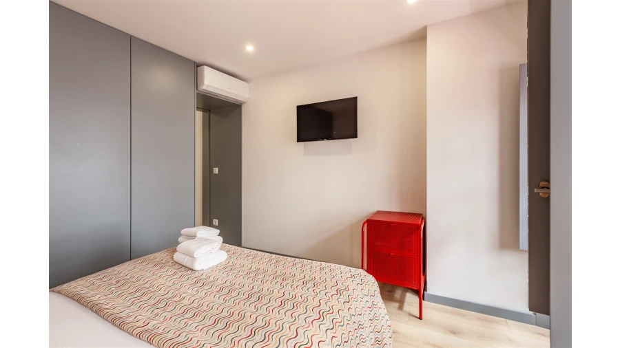 Apartamento T1 para Arrendamento férias em Braga (São José de São Lázaro e São João do Souto) Foto 9