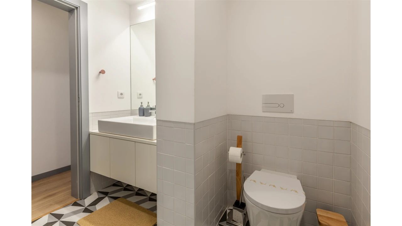 Apartamento T1 para Arrendamento férias em Braga (São José de São Lázaro e São João do Souto) Foto 13