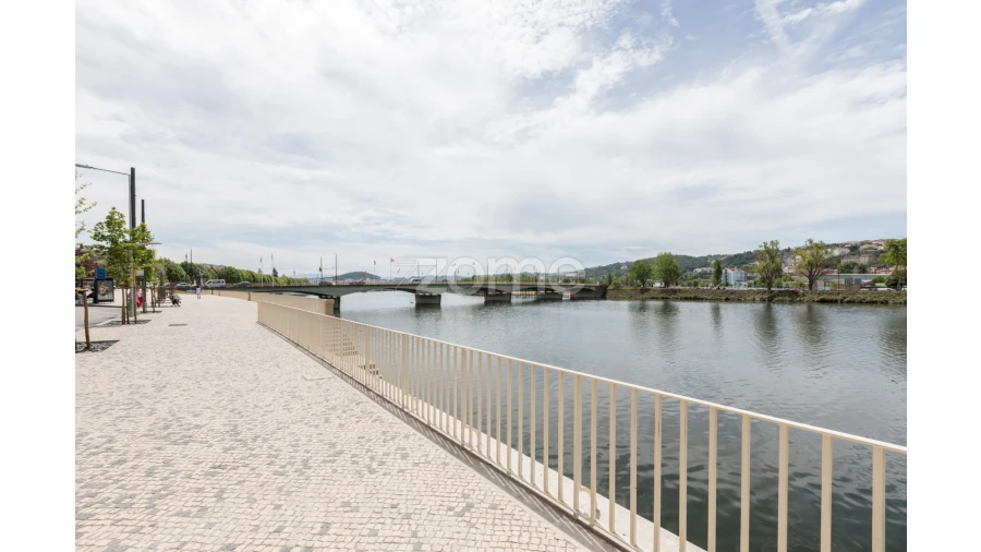 Negócio para Venda em Sé Nova, Santa Cruz, Almedina e São Bartolomeu Foto 11