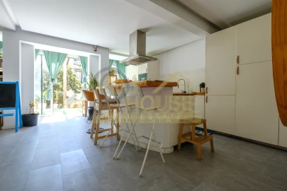 Apartamento T3 para Venda em São Domingos de Benfica