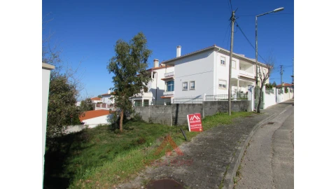 Terreno para Venda em Leiria, Pousos, Barreira e Cortes
