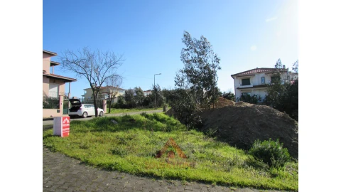 Terreno para Venda em Leiria, Pousos, Barreira e Cortes