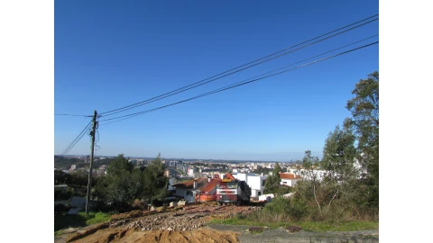 Terreno para Venda em Leiria, Pousos, Barreira e Cortes