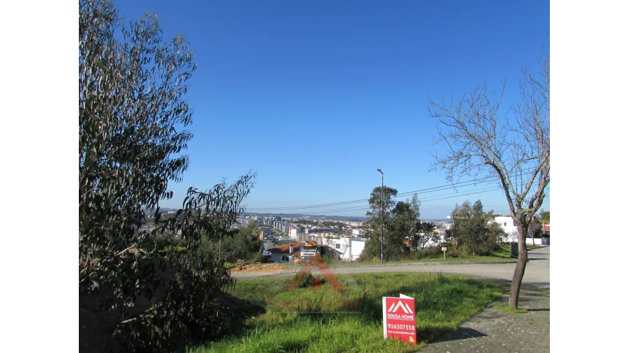 Terreno para Venda em Leiria, Pousos, Barreira e Cortes